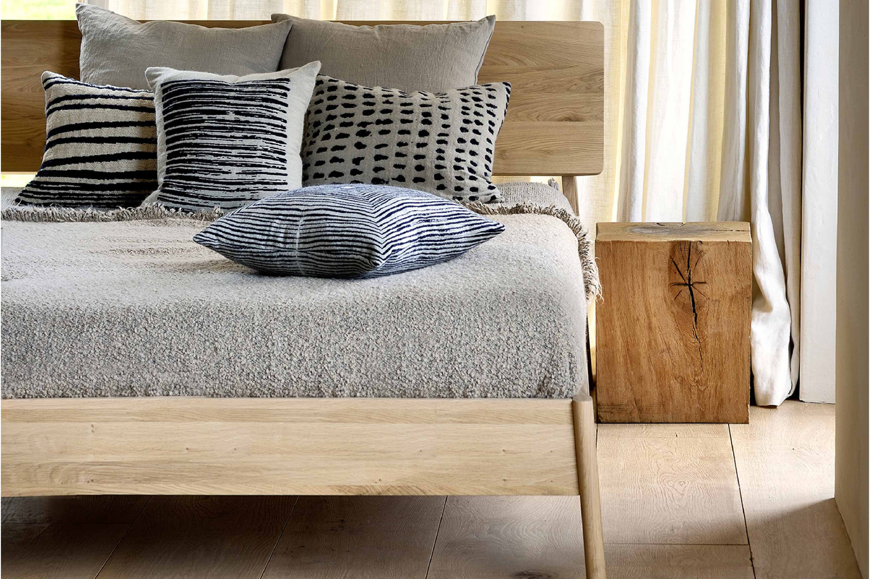 比利時原裝進口實木傢俬 - 臥室系列 - Air系列橡木床